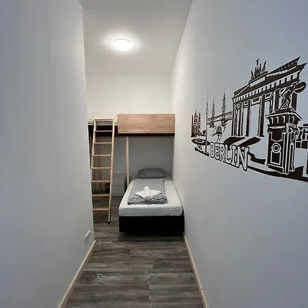 Kiez Box Twentyforseven Private